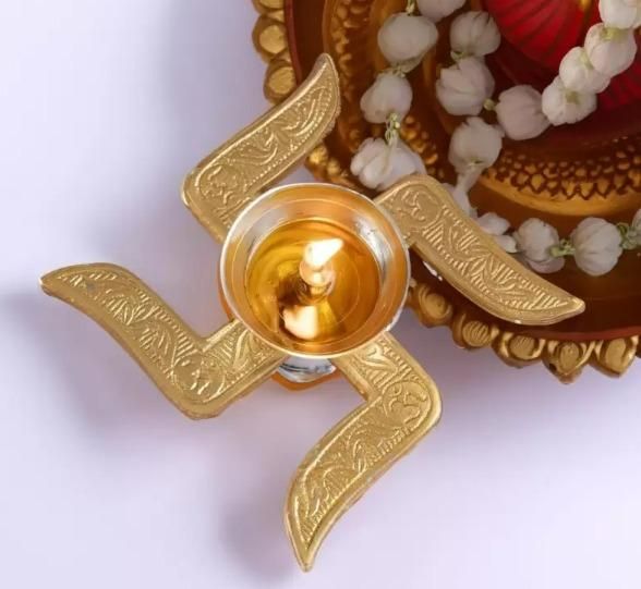 Swastik Diya